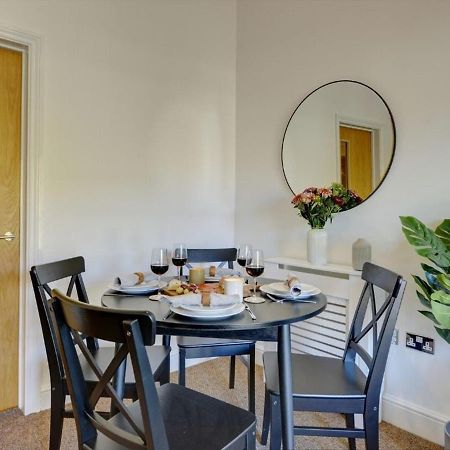 The Clement Apartment Stylish Two Bedroom Apartment Very Close To The Birmingham Arena ภายนอก รูปภาพ