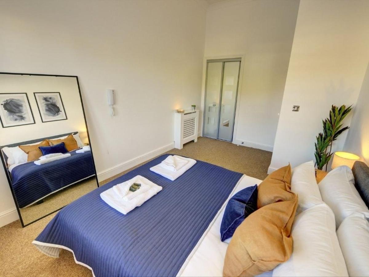 The Clement Apartment Stylish Two Bedroom Apartment Very Close To The Birmingham Arena ภายนอก รูปภาพ